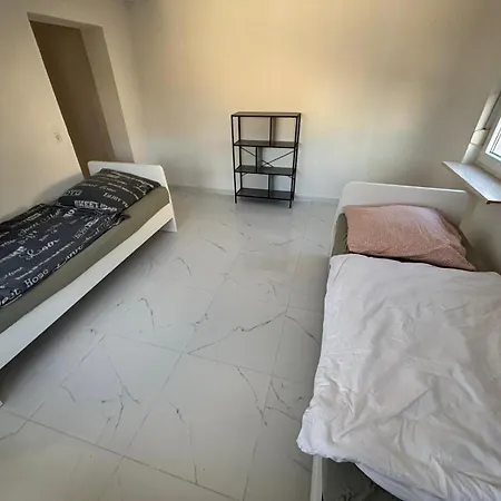 Apartament Benk 24h Nr 3 Perfekt Fuer Bis Zu 6 Personen Hofheim am Taunus