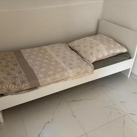 Benk 24h Nr 3 Perfekt Fuer Bis Zu 6 Personen *