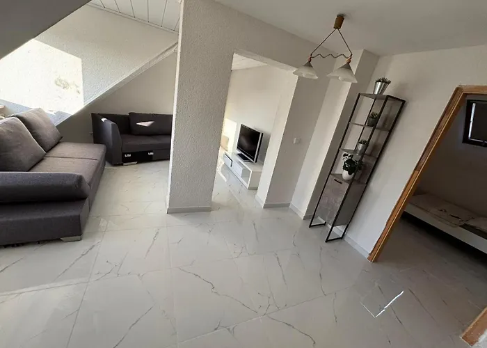 Apartamento Benk 24h Nr 3 Perfekt Für Bis Zu 6 Personen Hofheim am Taunus