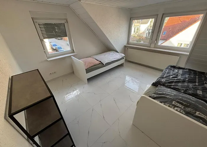 Benk 24h Nr 3 Perfekt Für Bis Zu 6 Personen