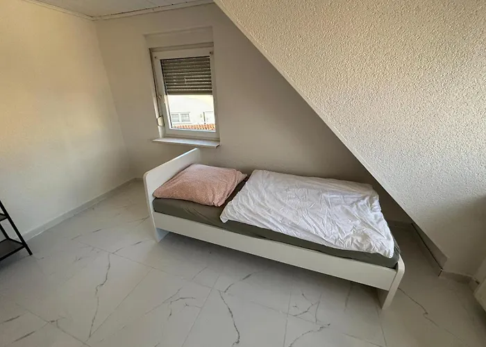 Benk 24h Nr 3 Perfekt Für Bis Zu 6 Personen Apartamento Hofheim am Taunus